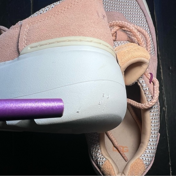 UGG Marin Mega Lace Sneakers - Picture 16 of 16